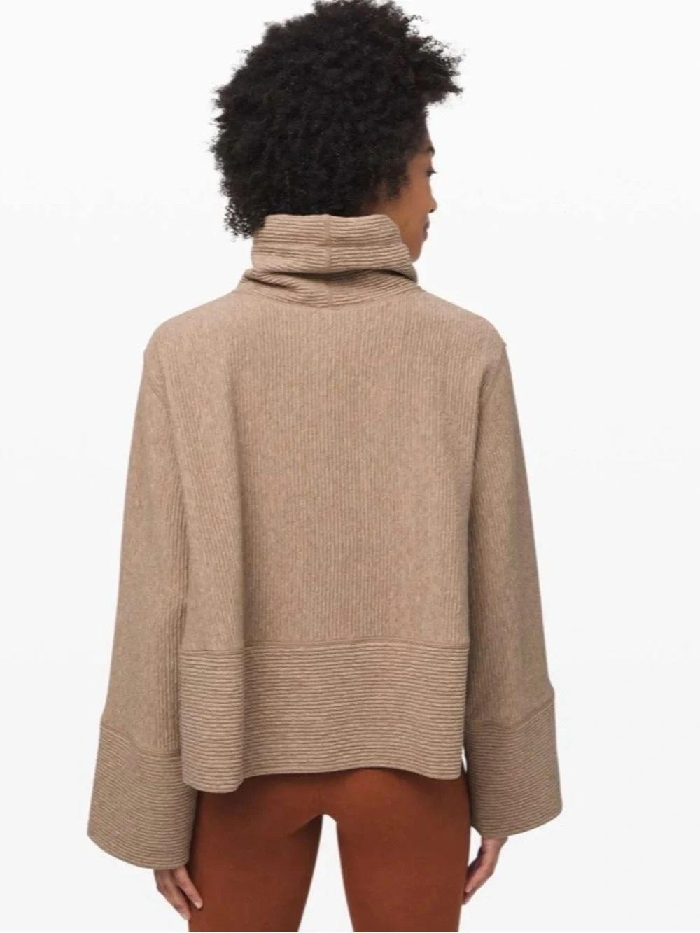 Lululemon Retreat Yourself Pullover Heathered Soft Sand